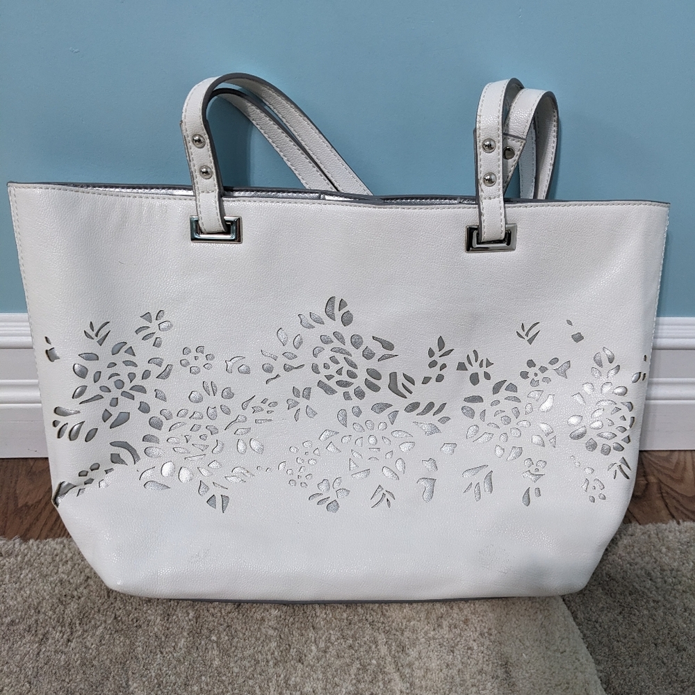 Nine West Tote